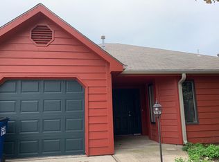 311 Glenview Dr, Lawrence, KS 66049