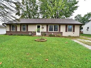1040 Delwood Dr, Mooresville, IN 46158