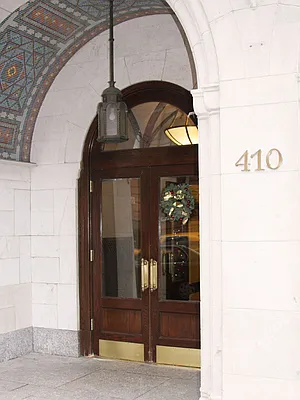 Sold by Sotheby's International Realty | media 9