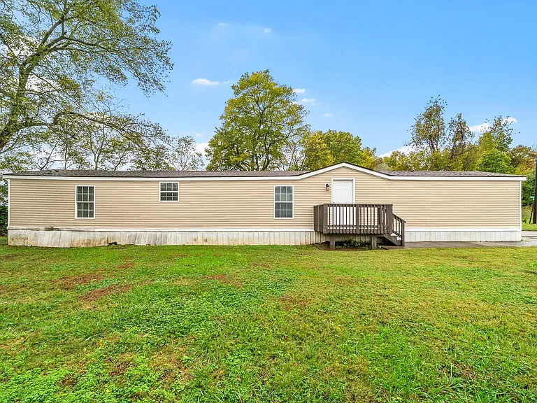 315 Jennifer St — Photo 1