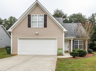 711 Hawthorn Ridge Dr, Whitsett, NC 27377