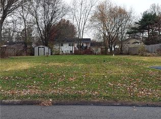 639 Aurora Dr, Youngstown, OH 44505