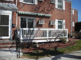 25507 75th Ave #1, Glen Oaks, NY 11004