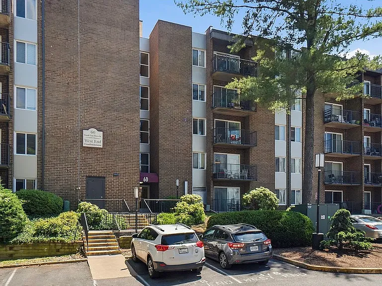 S Van Dorn St — Photo 2