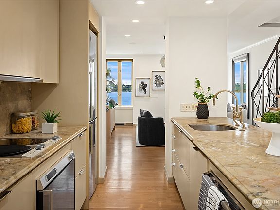 5th image of 98 Union Street #503