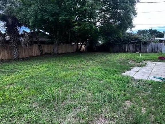 3rd image of 7072 Bougenville Dr