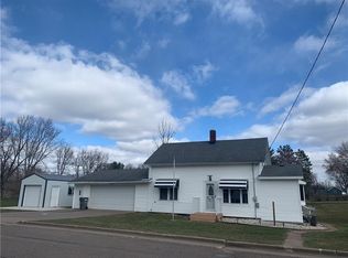 50746 N 3rd St, Eleva, WI 54738