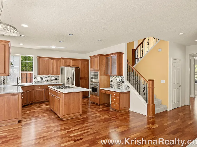 13686 NW Henninger Ln — Photo 8