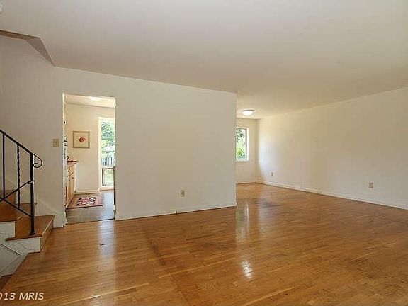 2nd image of 13006 Arctic Ave