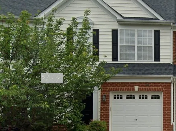 5902 Park Creste Dr, Glen Allen, VA 23059