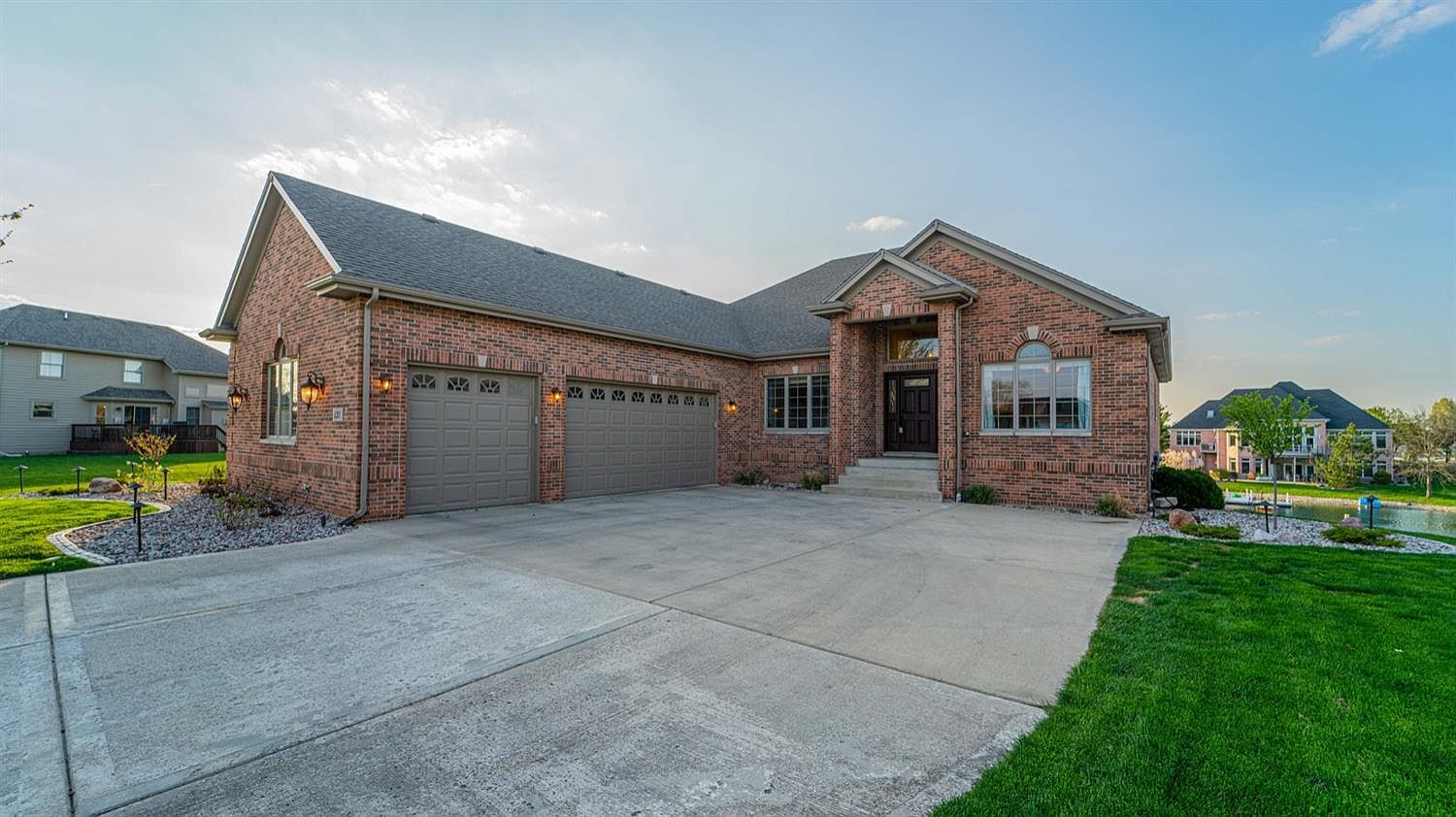 8200 Doubletree Ct, Winfield, IN 46307 Zillow