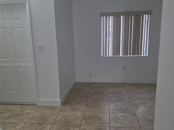 5th image of 7477 NW 181st St