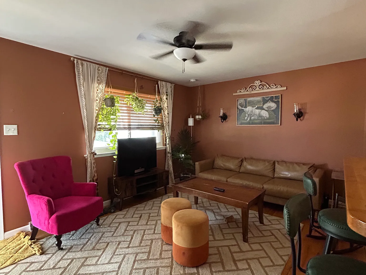 3 bed, 1700 sqft, $1,950 — Photo 3