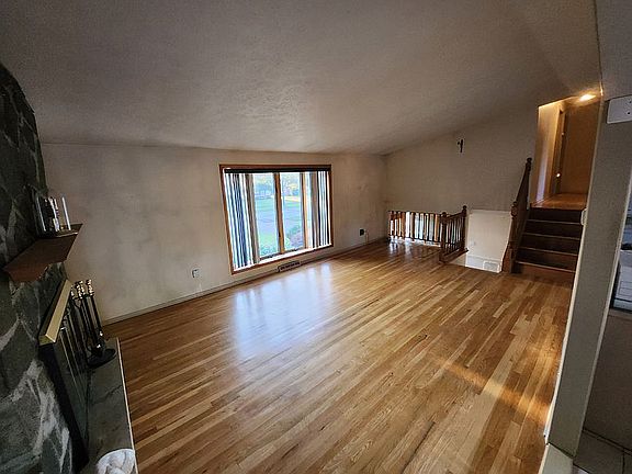 3rd image of 6527 W Vancey Dr