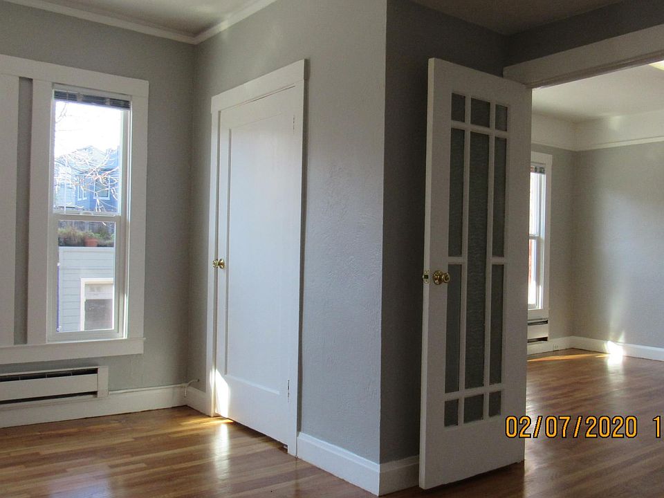 1st image of 3232 21st St APT 3