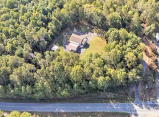 3086 Taylorsville Rd, Lenoir, NC 28645