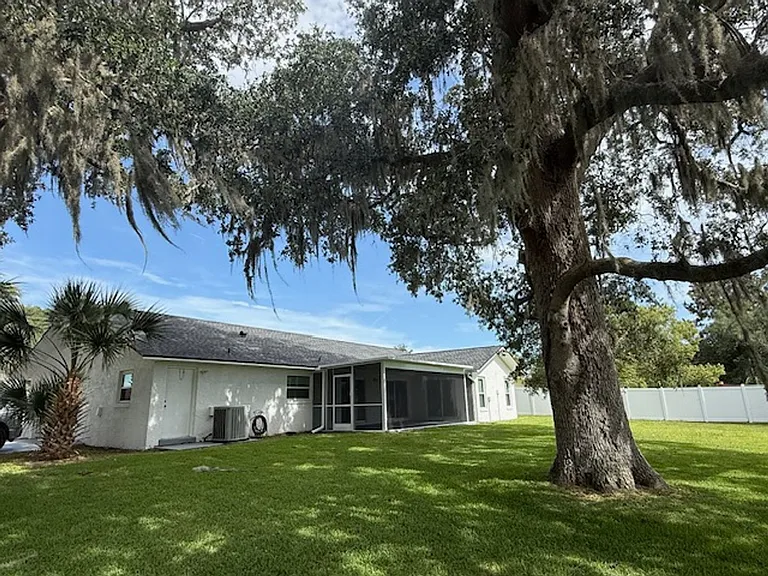 57 Florida Park Dr — Photo 27