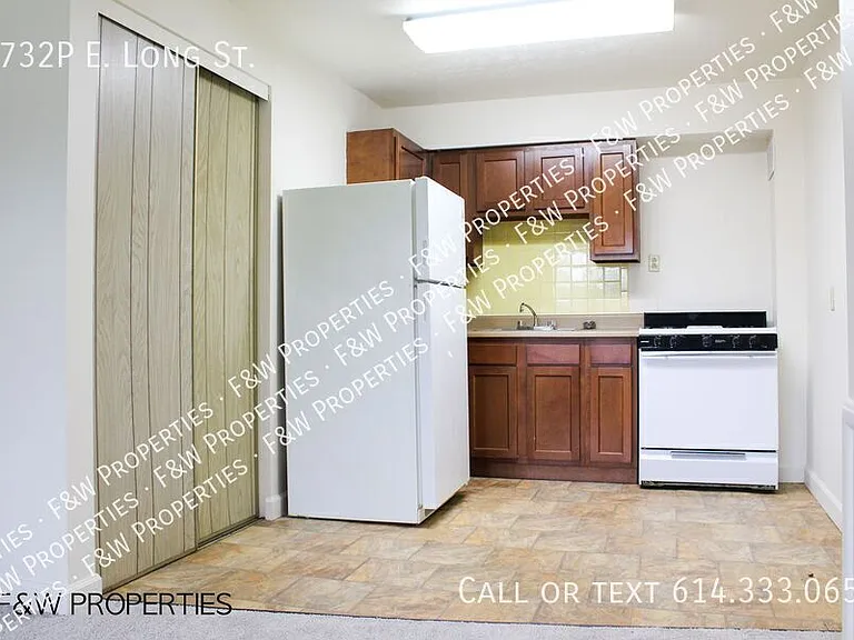 1732P E Long St — Photo 29