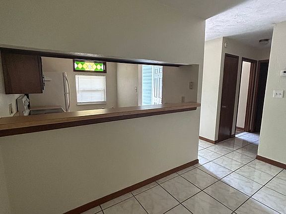 4th image of 3247 Ginger Dr