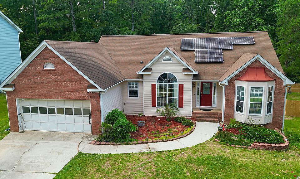 1st image of 2044 Manor Oak Ln