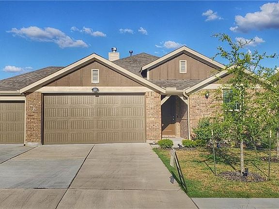 2nd image of 6705 Leonardo Dr