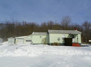 222 Faust Hl, Hunker, PA 15639