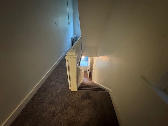 2nd image of 27 Shaw Ave #2