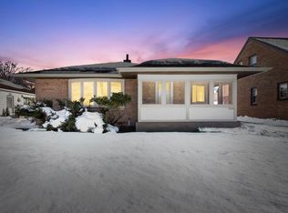 3324 N 94th St, Milwaukee, WI 53222
