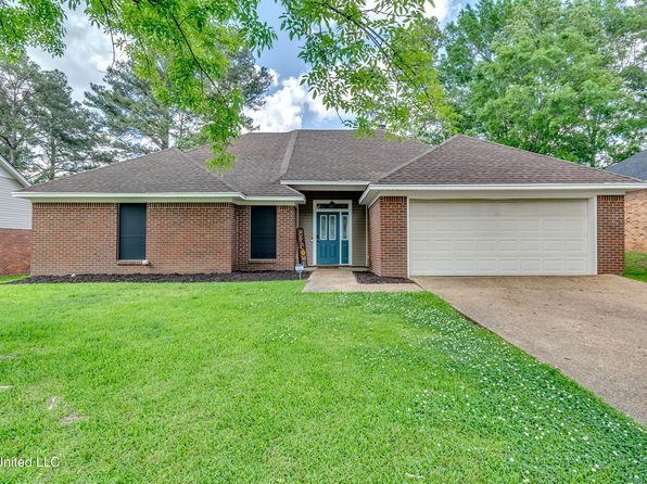 621 Windward Ln, Richland, MS 39218