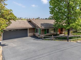 2166 Rancho Verde Dr, Escondido, CA 92025