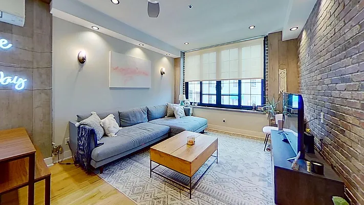 Rented by Bond New York | media 2