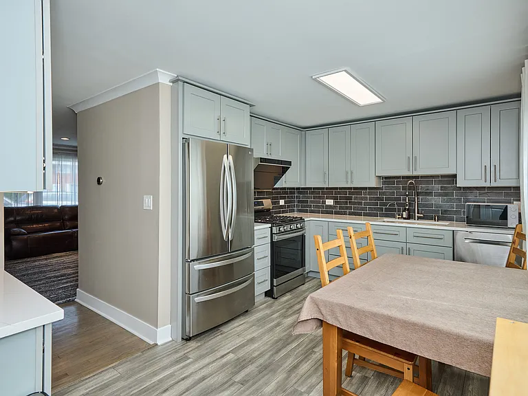 926 N Boxwood Dr #B — Photo 13