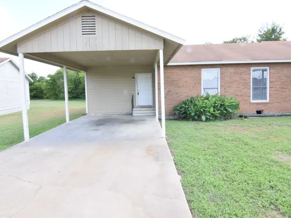 1608 Kelly Dr, Belton, TX 76513