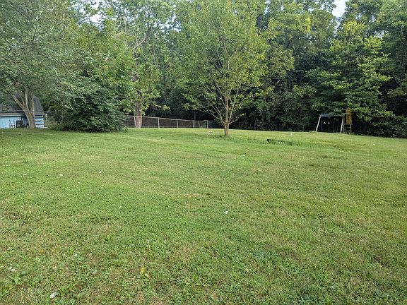 3rd image of 6245 E Gilpin Rd