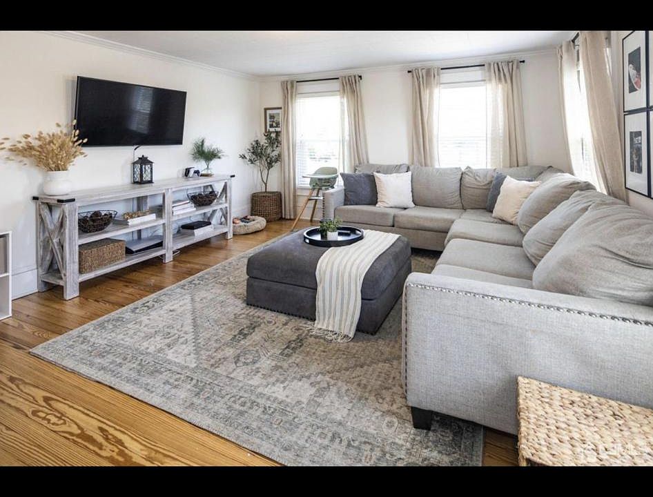 1st image of 29 Jacobson St