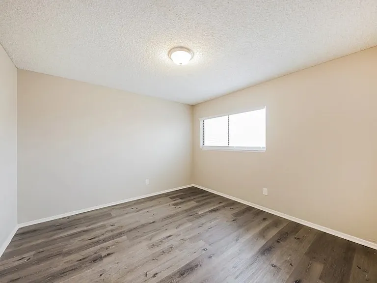 8623 W Indianola Ave — Photo 7