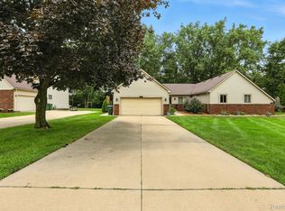 8529 22 Mile Rd, Utica, MI 48317