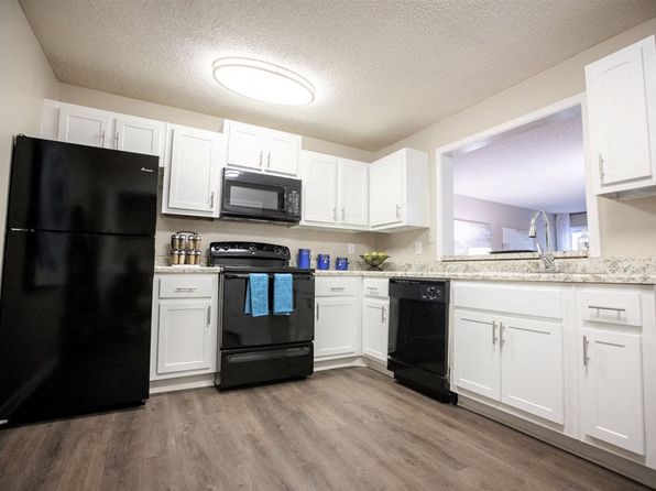 3383 Holcomb Bridge Rd #504