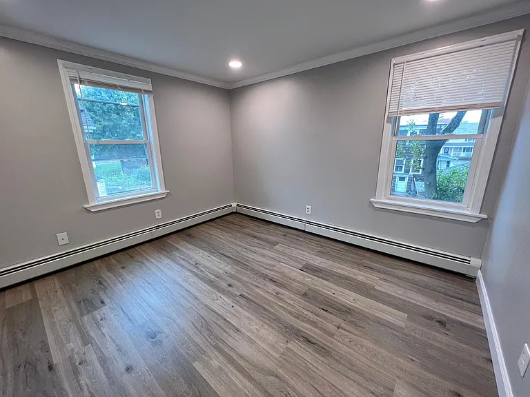 16 Bellmore St #2 — Photo 20