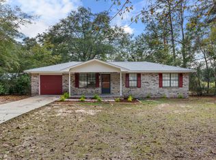 350 Phil Harris Dr, Defuniak Springs, FL 32433