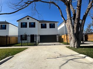 6905 Eastland St, Houston, TX 77028