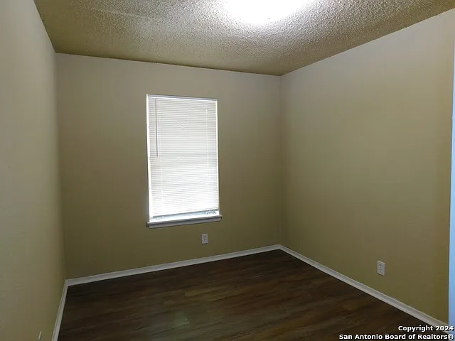 9017 Garnett Ave — Photo 9