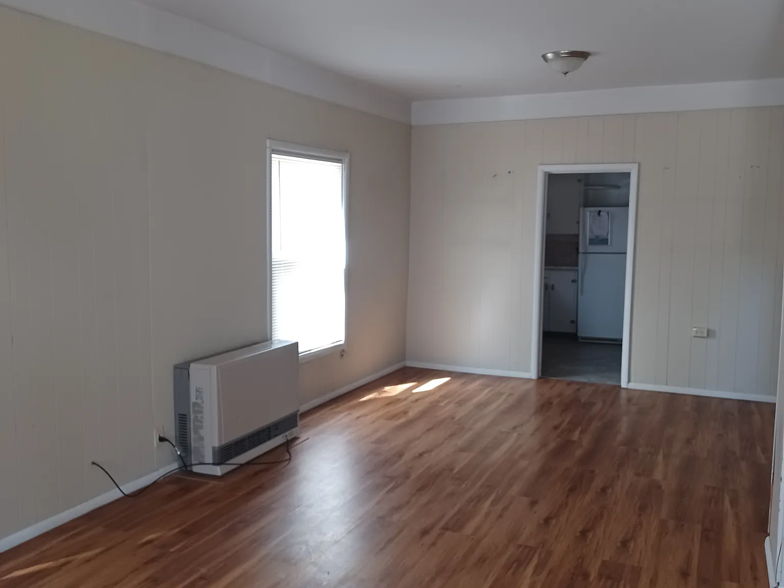 2 bed, 1000 sqft, $1,100 — Photo 2