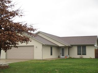 1620 Lynnwood Dr, Burlington, IA 52601