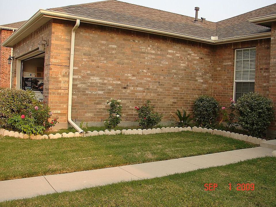 2nd image of 2852 Elm Fork Dr