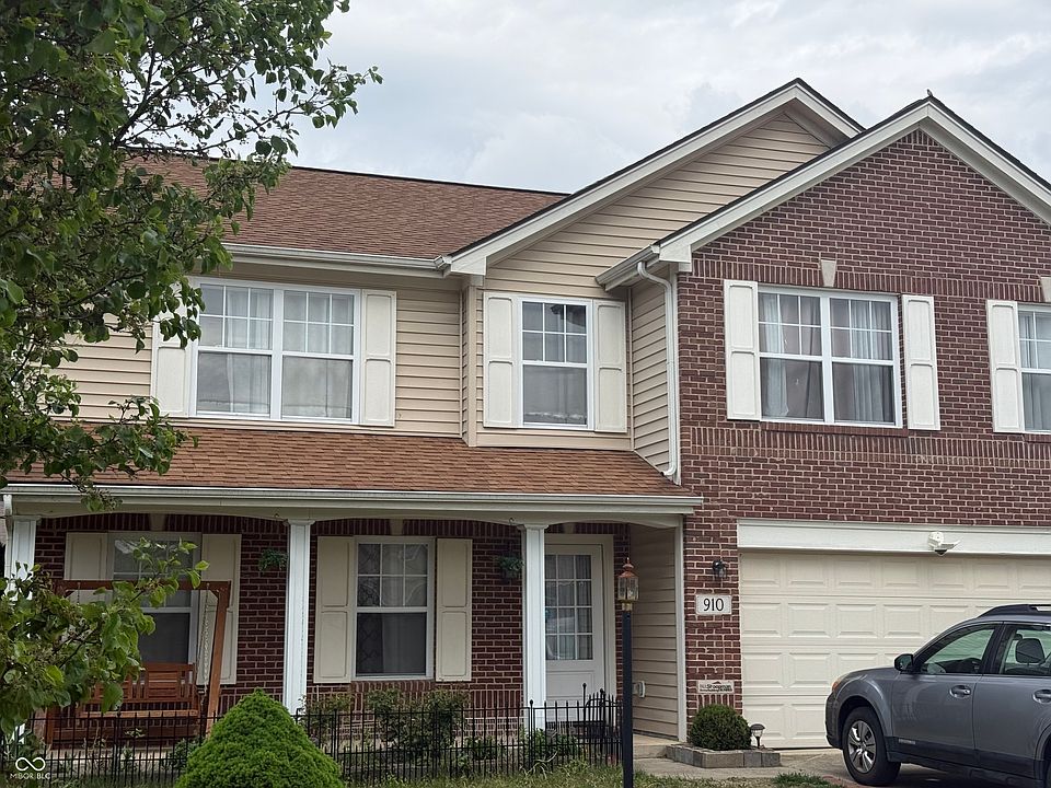 1st image of 910 Angus Ln