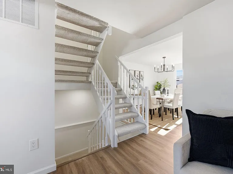 6909 Doublebrand Ct — Photo 11