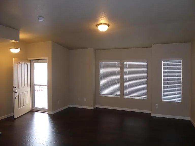 6592 Emerald Isle Hts — Photo 5