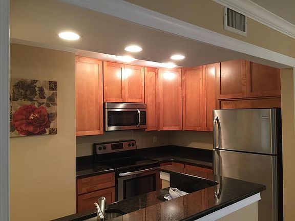 4th image of 110 Cypress Woods Ct APT 4A
