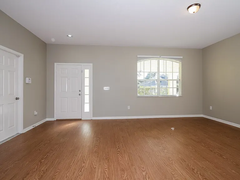 12718 Bramfield Dr — Photo 2